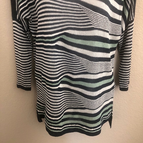 3/$20 NIC + ZOE Striped Open Knit Top - Picture 6 of 7